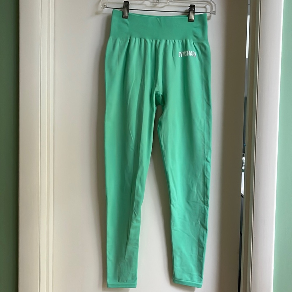Gymshark Lightweight Seamless Tights in Light Green